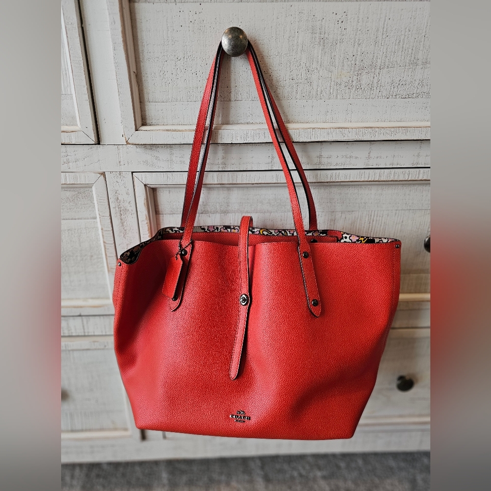 Coach Coral Leather Tote Bag